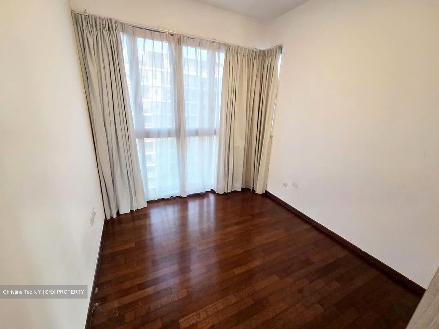 Sea Esta (D18), Condominium #572556771